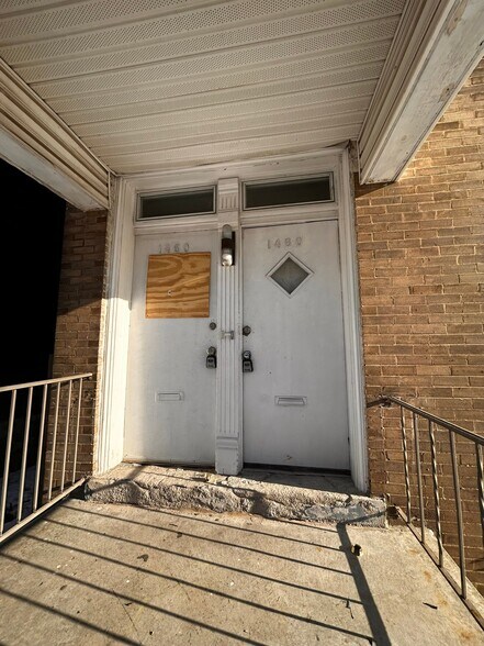 Building Photo - 1460 Laurel St