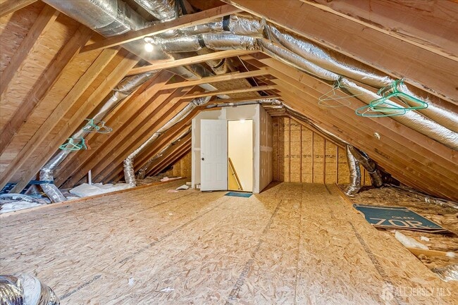 Building Photo - 169 Metuchen Ave