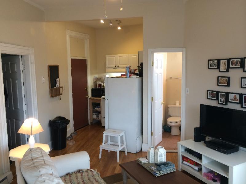 Building Photo - 1451 Tremont St