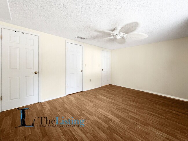 Building Photo - 8312 Mill Creek Ln