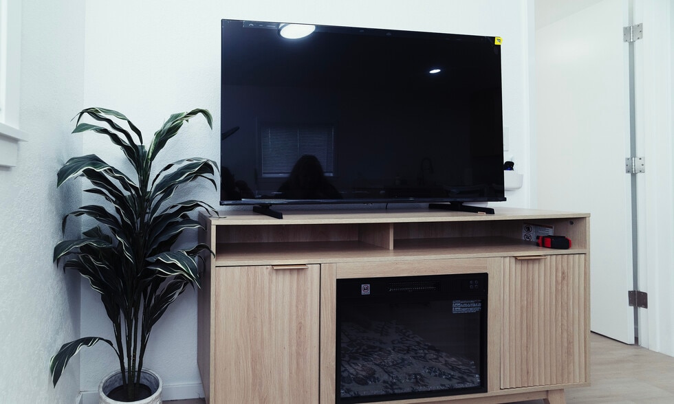 Building Photo - 730 Sunset Pky