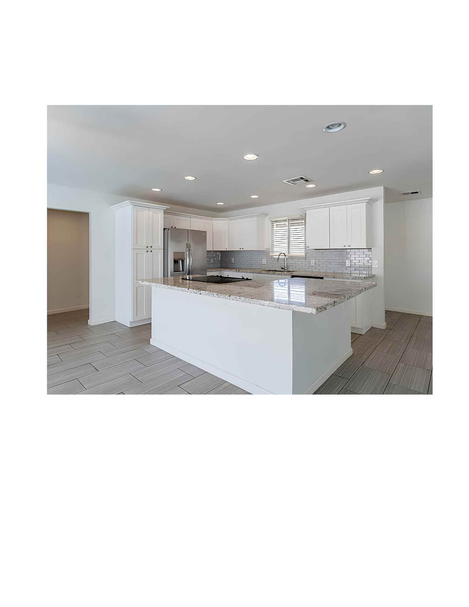Building Photo - 1262 E Hermosa Dr