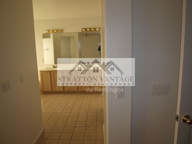 Building Photo - 15007 W Evening Star Trail