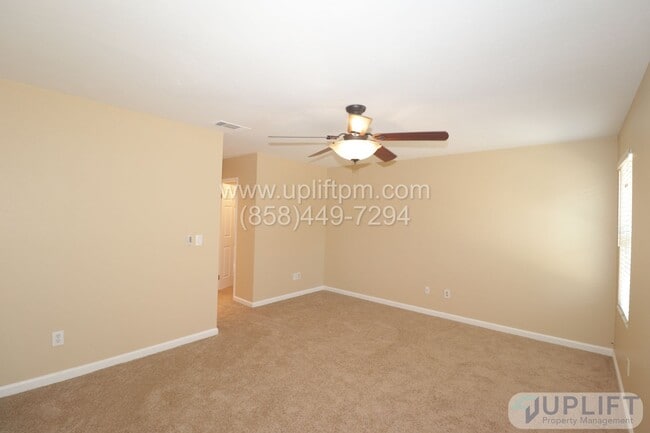 Building Photo - 3 bedroom 2.5 bathroom home in Ramona Coun...