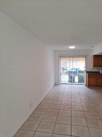Building Photo - 2560 NW 52nd Ave