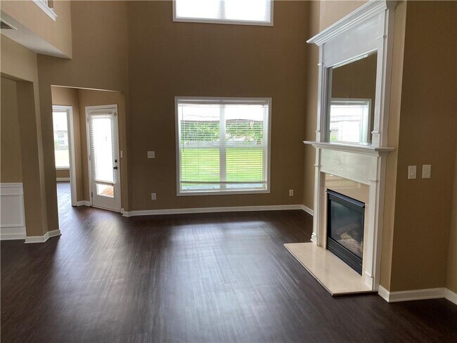 Building Photo - 5750 Carrington Pl