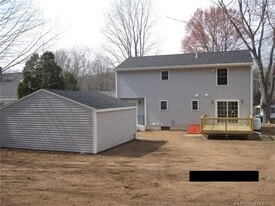 Building Photo - 77 Borrmann Rd