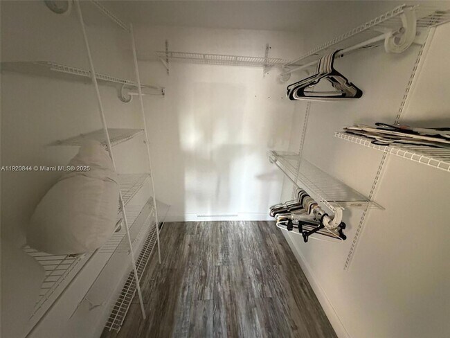 Building Photo - 3710 NW 21st St