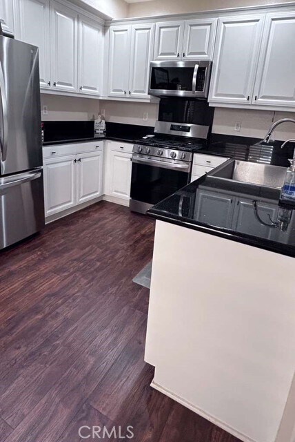 Building Photo - 28396 Mirabelle Ln