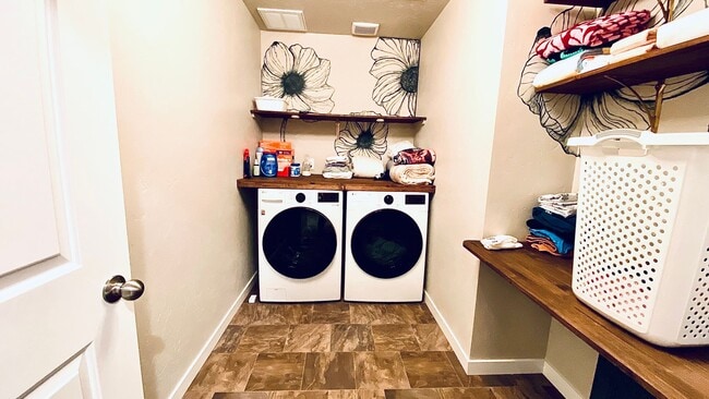 Building Photo - Beautiful 4 Bedroom, 4 Car Garage With RV Parking in Star