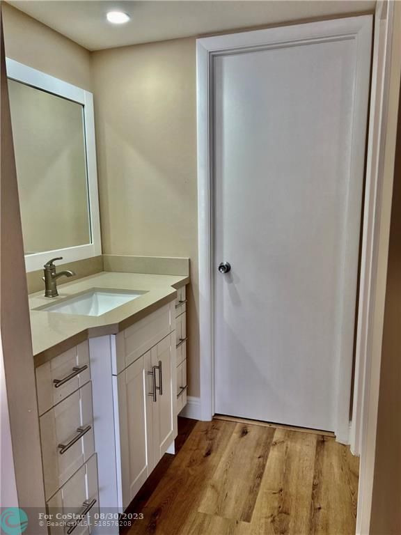 Building Photo - 10777 W Sample Rd