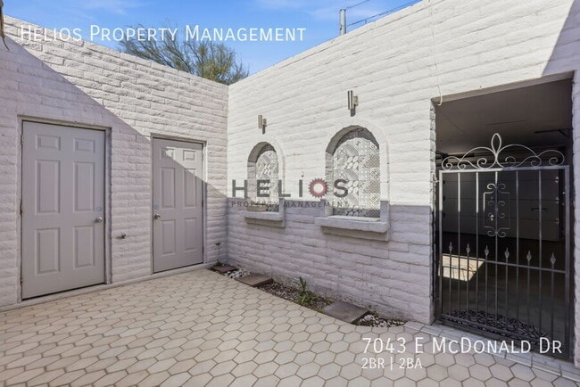 Building Photo - 7043 E McDonald Dr