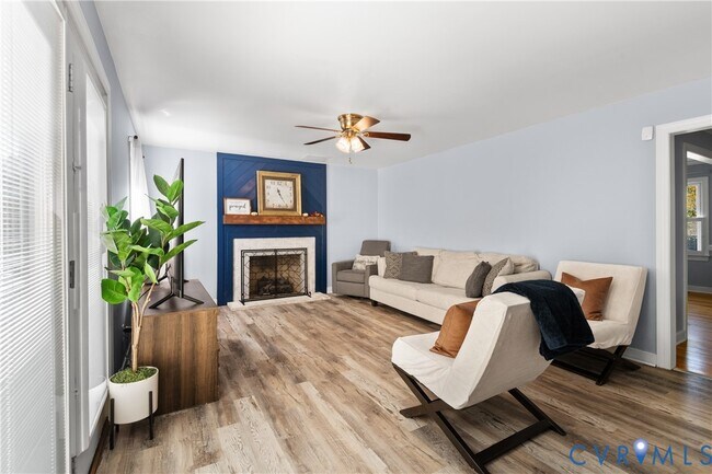 Building Photo - 12605 Jolly Pl