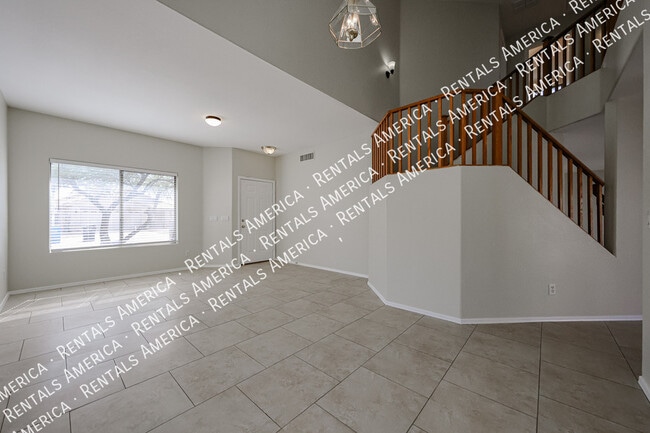 Building Photo - 6234 W Southgate St