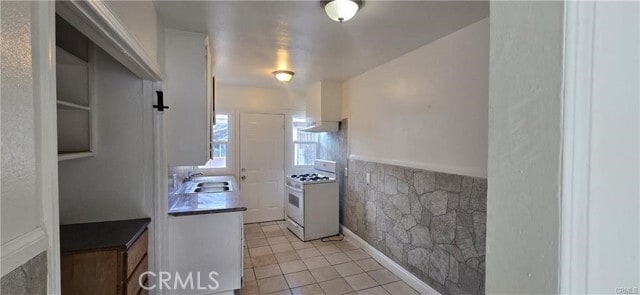 Building Photo - 1095 E Nocta St