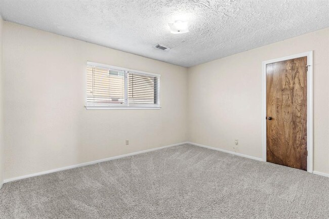 Building Photo - 4010 Paraguay Cir