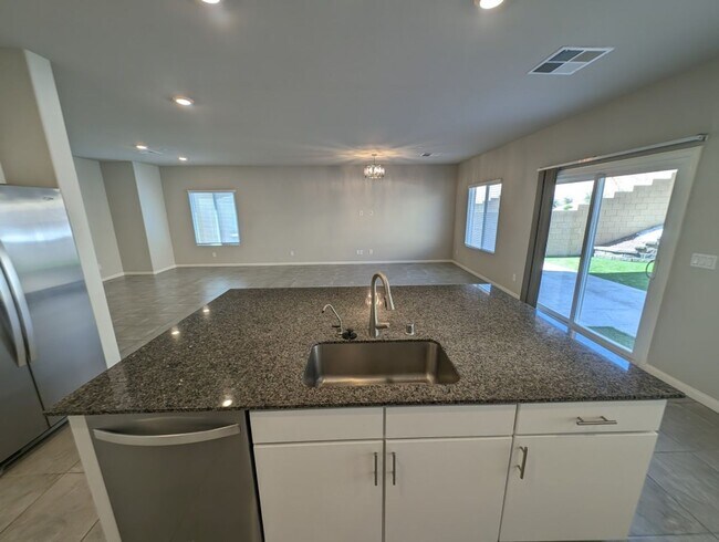 Building Photo - 7141 Liberty Landing St