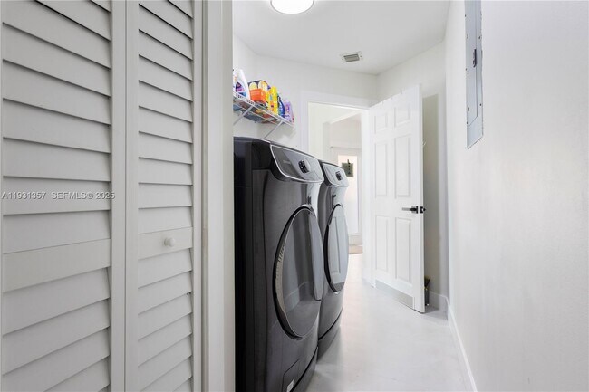 Building Photo - 18501 NW 55th Ave