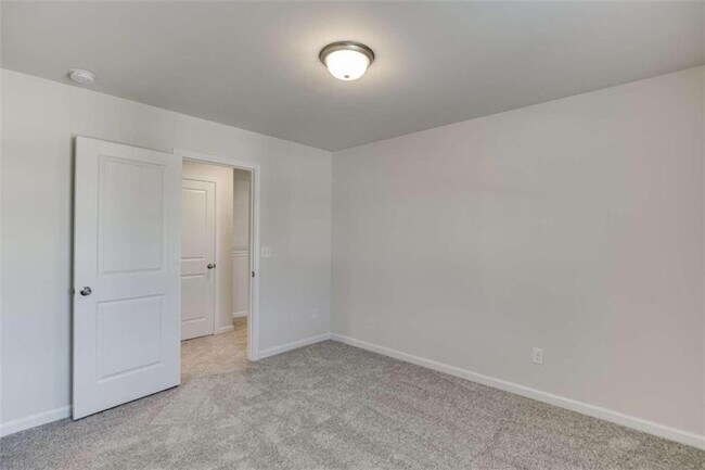 Building Photo - 4741 Medlock Ln
