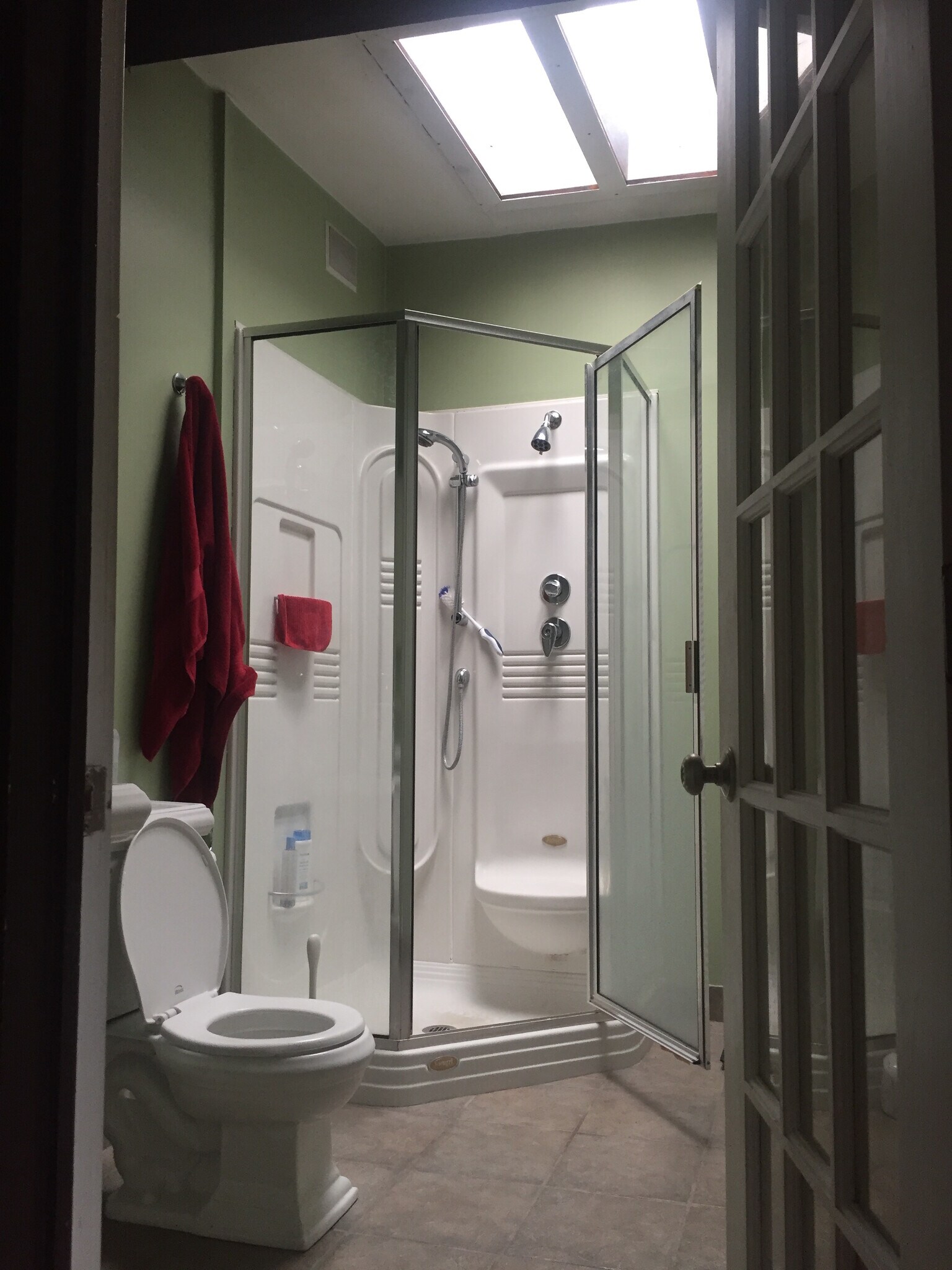 Building Photo - 12 Front St