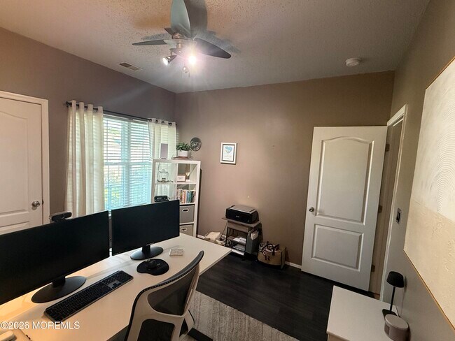 Building Photo - 3806 Corral Ct