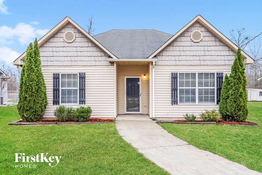 Primary Photo - 243 Davis Dr