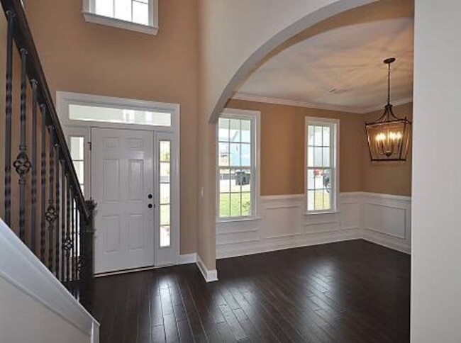 Building Photo - 5435 Everlook Cir