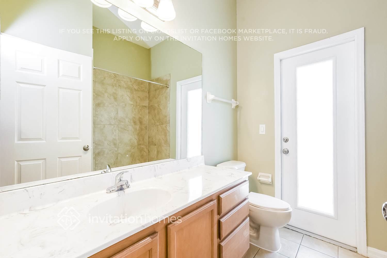 Building Photo - 920 White Oak Way