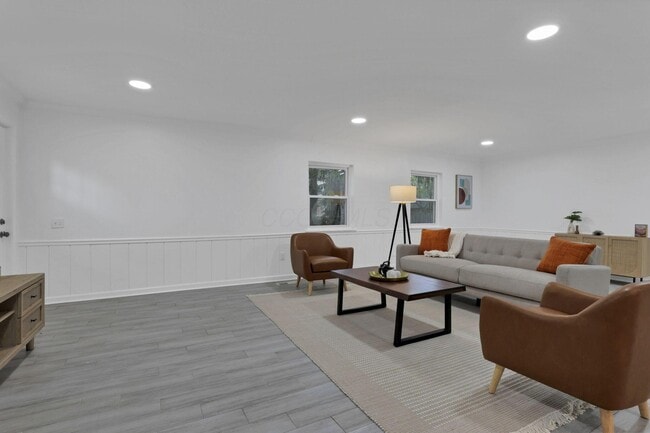 Building Photo - 2615 Northwest Blvd