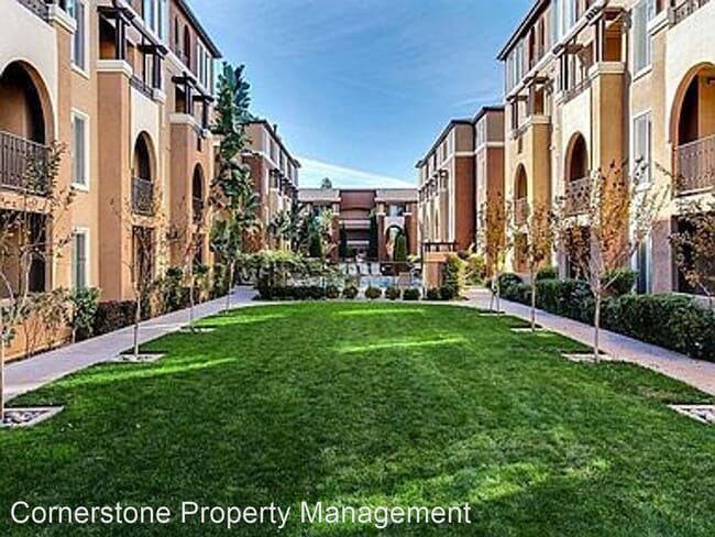 Building Photo - 2 br, 2 bath House - 801 S Winchester Blvd...