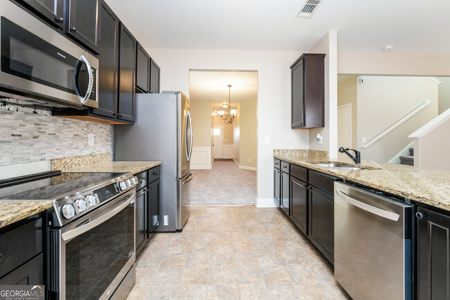 Building Photo - 514 Kirkland Dr