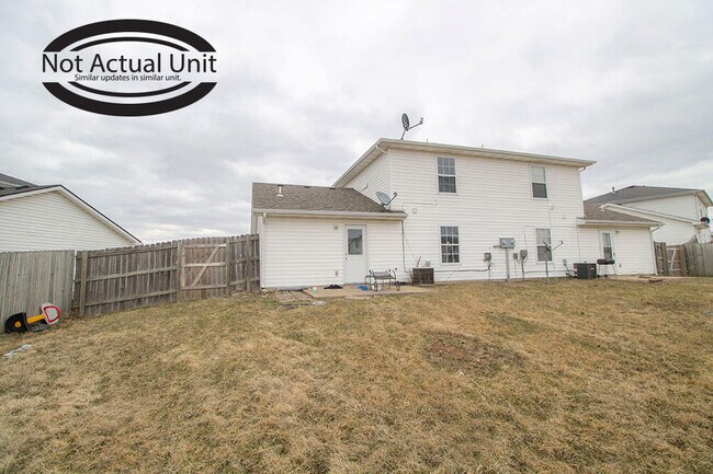 Building Photo - 1638 High Quest Cir