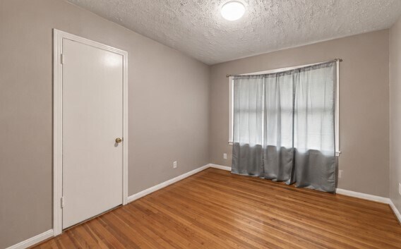 Building Photo - 207 Eldridge Rd
