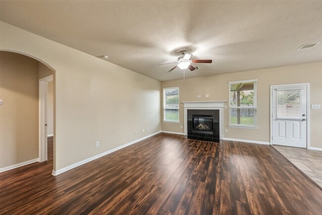 Building Photo - 24213 Nichols Trace Dr