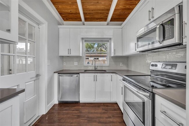 Building Photo - 2805 Northwood Blvd