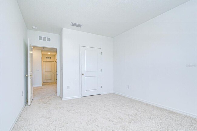 Building Photo - 32463 Weathered Oak Dr