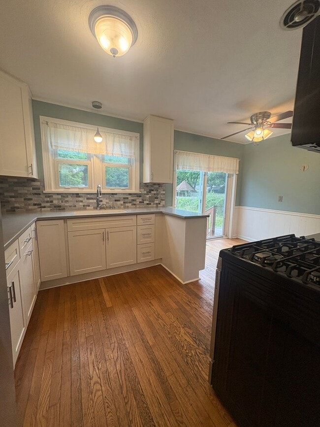 Building Photo - Charming 3-Bed, 1.5 Bath Home in Peaceful ...