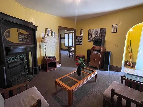 Primary Photo - 912 W Hadley St