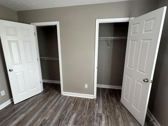 Building Photo - 125 Bon Aire Ave