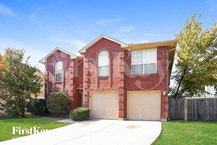 Building Photo - 5704 Creekhollow Dr