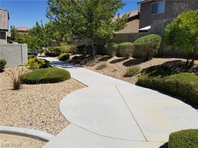 Building Photo - 9524 Cabot Falls Ave