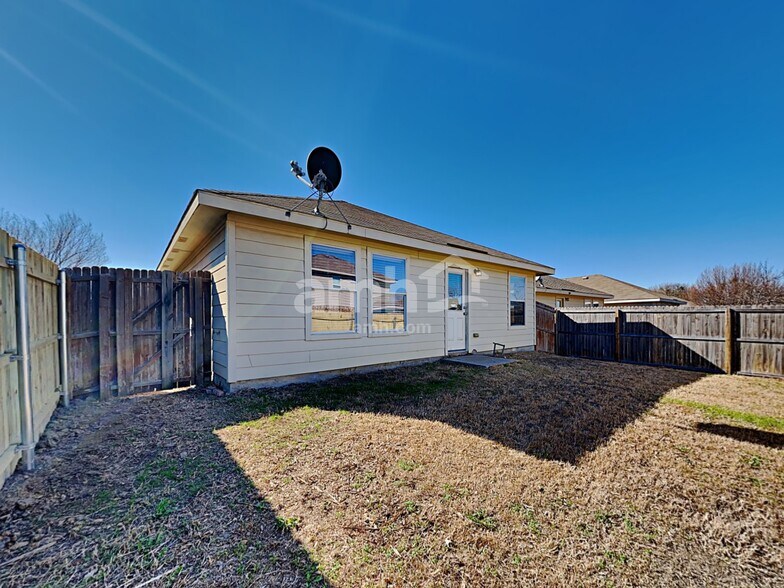 Building Photo - 4008 Freedom St