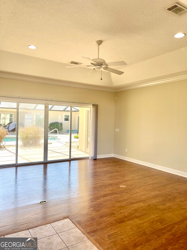 Building Photo - 39 Coastal Walk