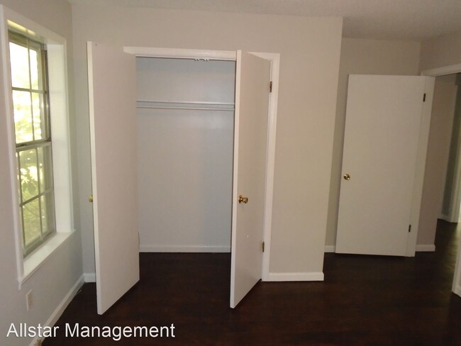 Building Photo - 4 br, 2 bath House - 4241 Faye Drive