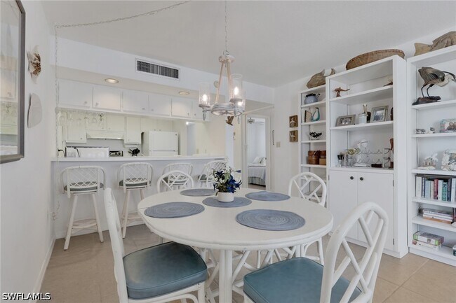 Building Photo - 26340 Hickory Blvd