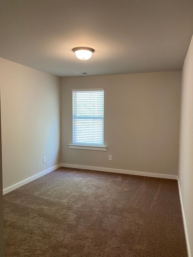 Building Photo - Home for Rent in Pinson, AL!!! Available NOW