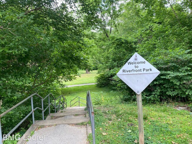 Building Photo - 1 br, 1 bath House - 19 Post Office Ave Un...