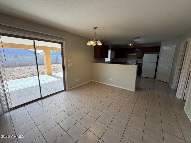 Building Photo - 12809 W Dreyfus Dr