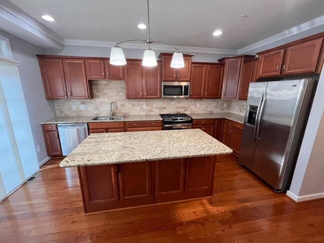 Building Photo - 2529 Perch Ln