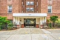 Building Photo - 64-41 Saunders St